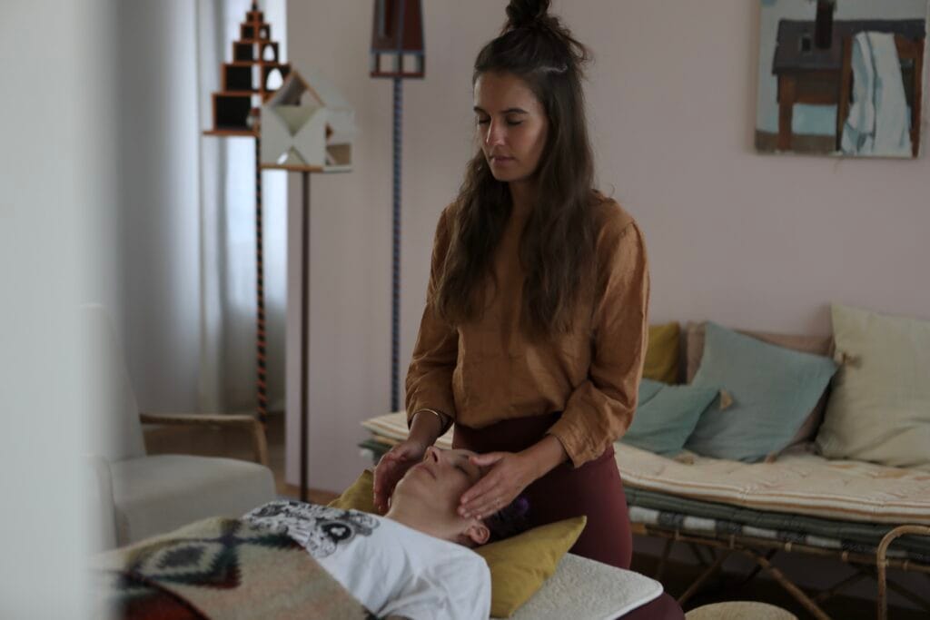 Reiki session in Zurich with Valérie Grüninger.